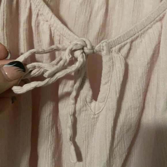 Aeropostale light pink cap sleeves crop top size extra small
Elastic waist. - Picture 8 of 11